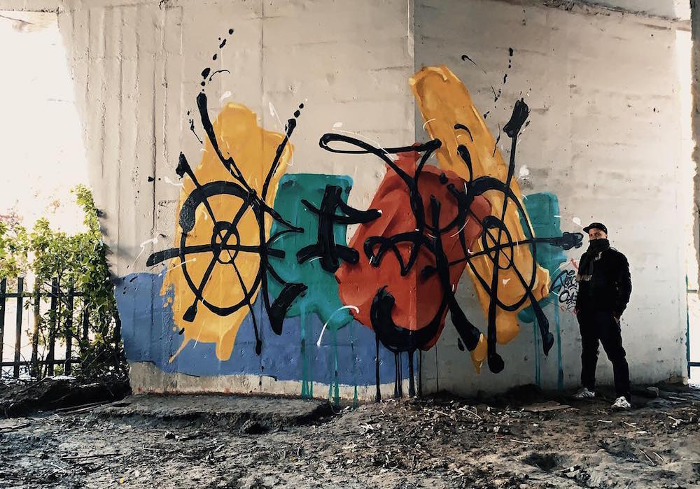 Dezio speaks on incorporating graffiti elements into street art.